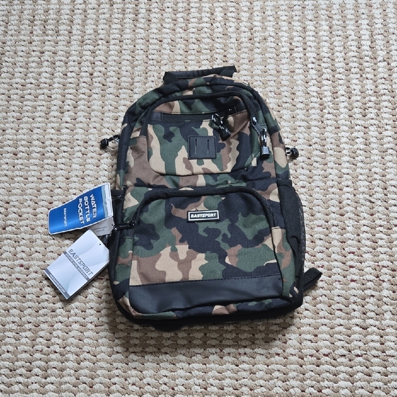 Eastsport Eclipse Core Backpack Camo Bag Water Bottle Pocket 19" - Picture 1 of 2